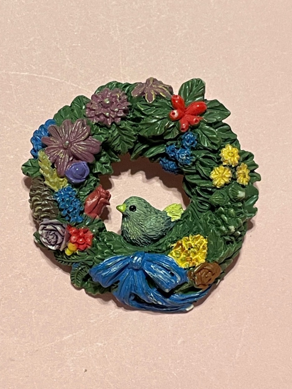 Vintage Spring Summer Floral Bird Wreath Pin Brooch #9640